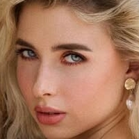 Саванна Вінсон Оголені