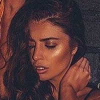 Скарлет Був'є Оголені