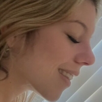 Шюлерін.емелі Оголені