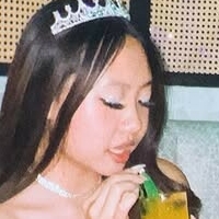 Серіна Сйонг Оголені