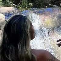 Шанель Вайхоа Оголені