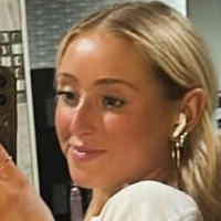 Ші Контілло Оголені