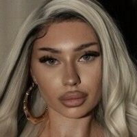 штатнова Оголені