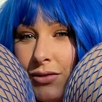 Сестра Крісті Оголені