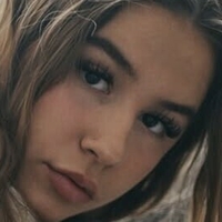 Софія Майєр Оголені