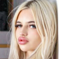 Стеффі Сноубанні Оголені