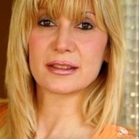 С'ю Гірко Оголені