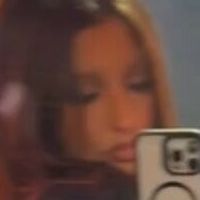 Сью012 Оголені