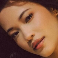 Суні Оголені