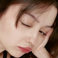 СуїтіСтеф Оголені