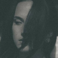 Сідні Маршал Оголені