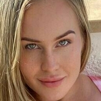 ісландська красуня Оголені