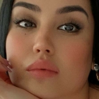 Тіаре Сімоніс Оголені