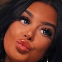 Трашлінн Оголені