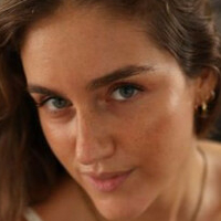 Тріни Лаусен Оголені