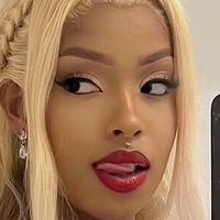 Тшоло Тібебі Оголені