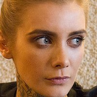 Валентина Беллеза Оголені