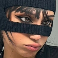 ксубелл Оголені