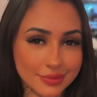 Ясмін Авіла Оголені