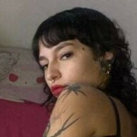 язмінк’юті Оголені