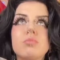 yeahimcaroline Оголені