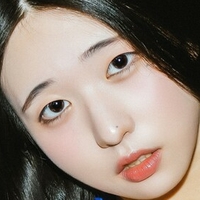 Yeonwoo Lee Оголені