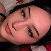 Зузинкаа Оголені